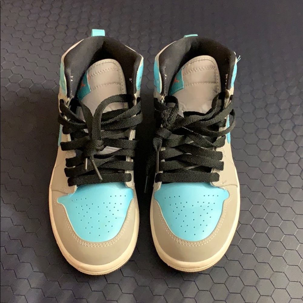 Retro Jordan 1 “high”